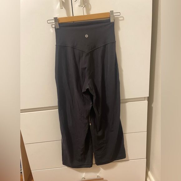 Align Crop Pant Wide Leg 23 Size 2 - Picture 3 of 4